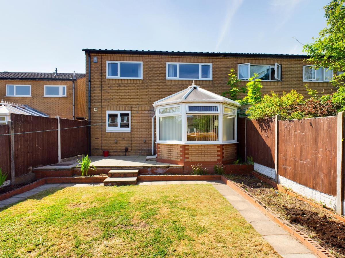 247 Serviced Accommodation In Telford- 3Br House מראה חיצוני תמונה